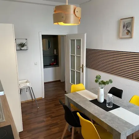 Apartamento Schoenes Mitten In Der Stadt 4 *